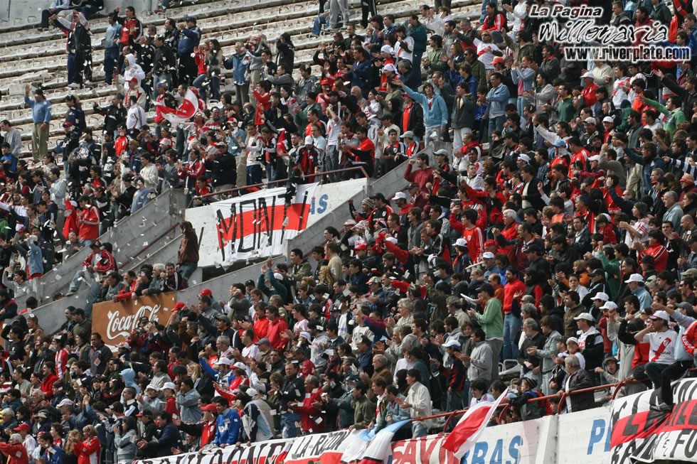 River Plate vs Tigre (CL 2008) 32